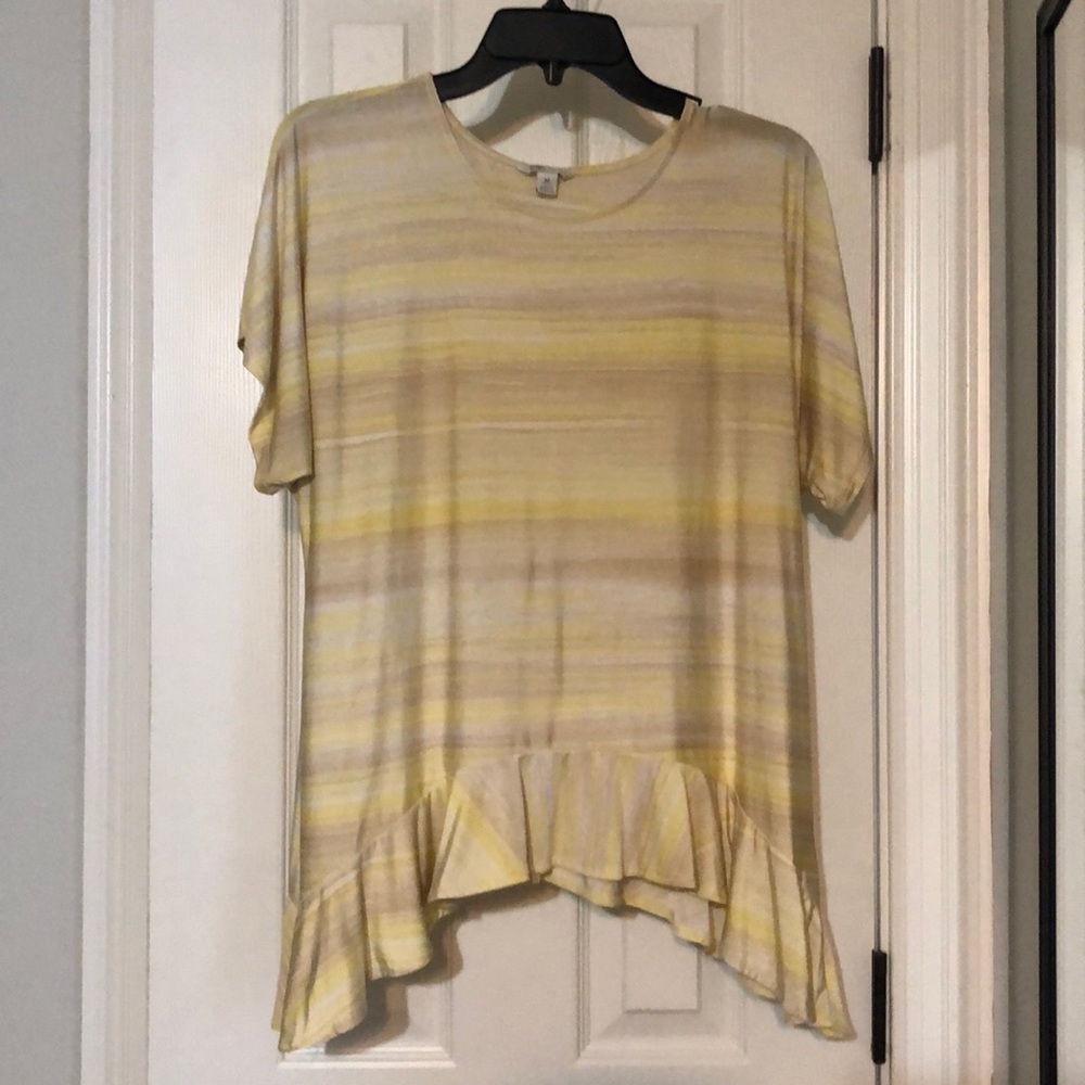 Yellow Size Medium. Cato shirt